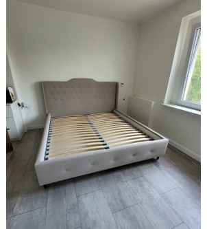Łóżko tapicerowane szare